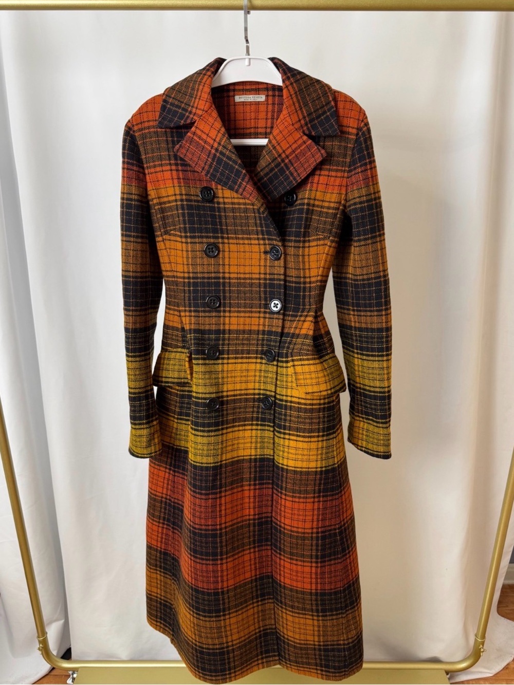 🚩steal Bottega Veneta Orange and Black Plaid Coat
